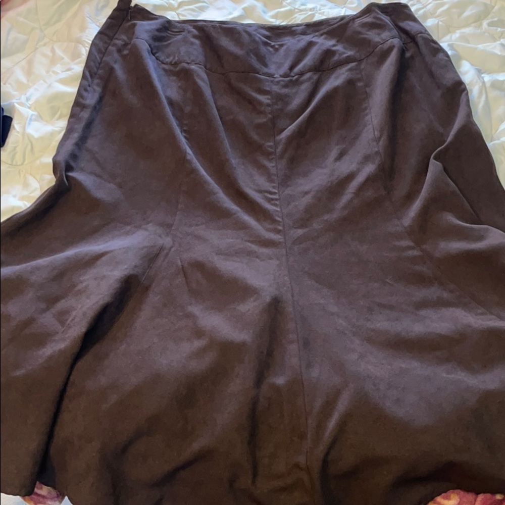 Norton Mcnaughton Brown 20W skirt